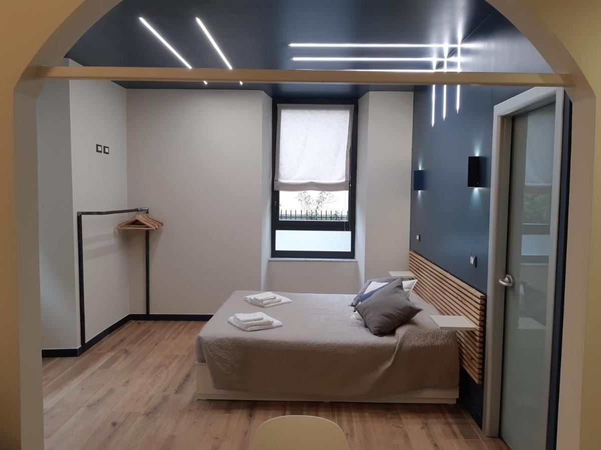 Il Giardino Di Elettra - Freeparking Aparthotel Genoa Luaran gambar
