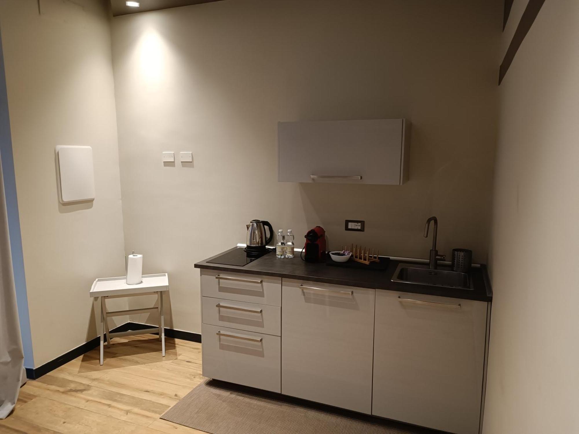 Il Giardino Di Elettra - Freeparking Aparthotel Genoa Luaran gambar